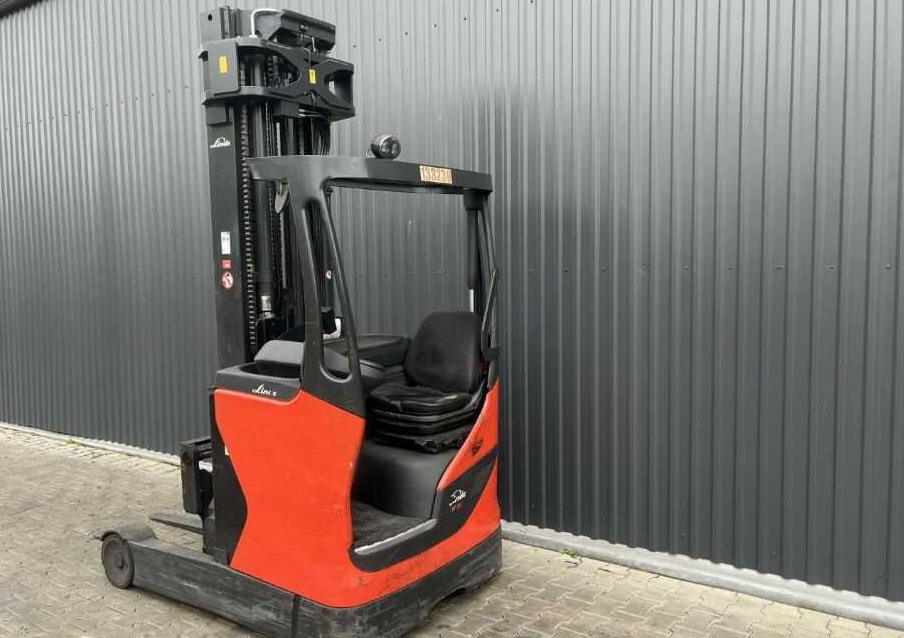 Linde R16HD-01 - Reach truck: picture 3 Linde R16HD-01 - Reach truck: picture 3
