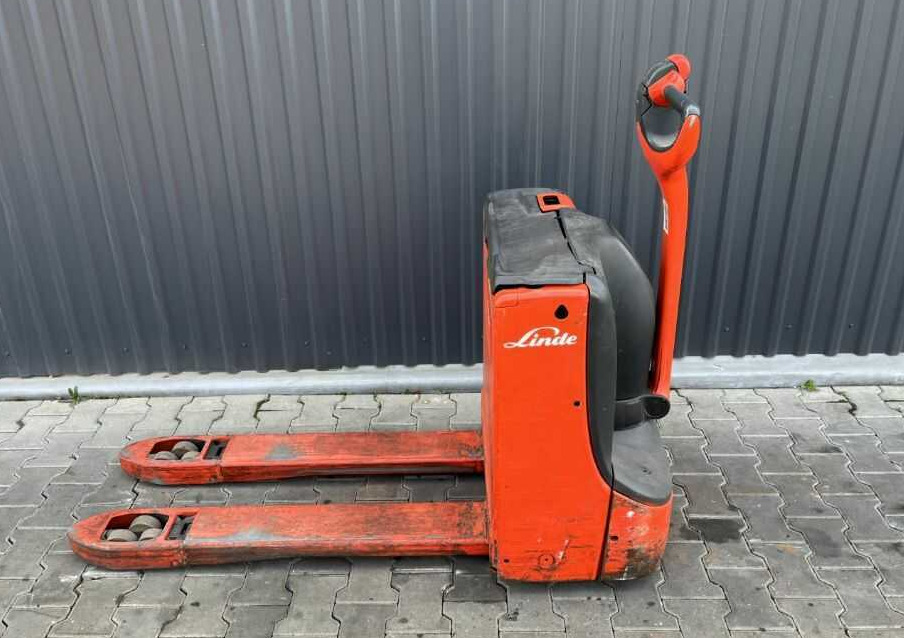 Linde T16 - Pallet truck: picture 2 Linde T16 - Pallet truck: picture 2