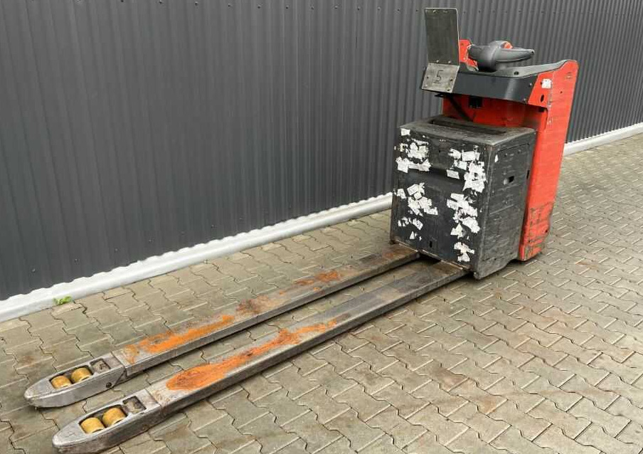 Pallet truck Linde T20SF: picture 7