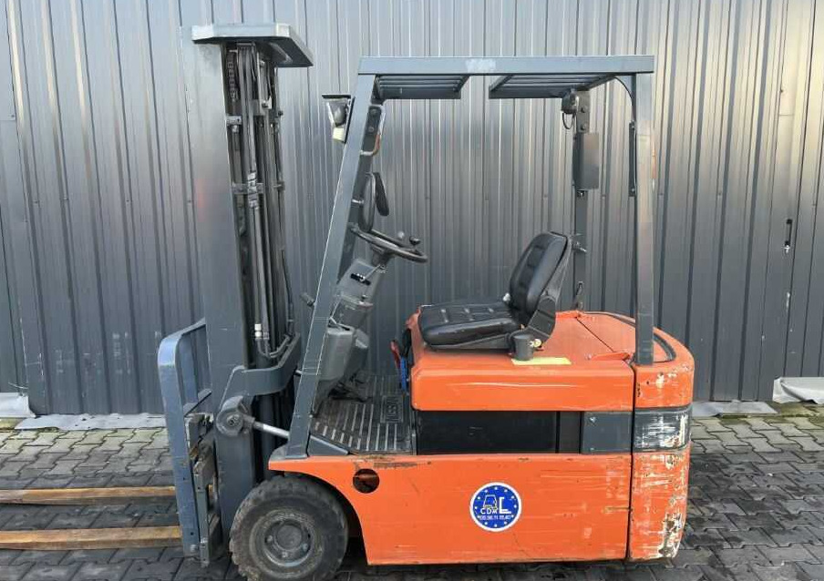 Nissan GN01L16U - Electric forklift: picture 2 Nissan GN01L16U - Electric forklift: picture 2