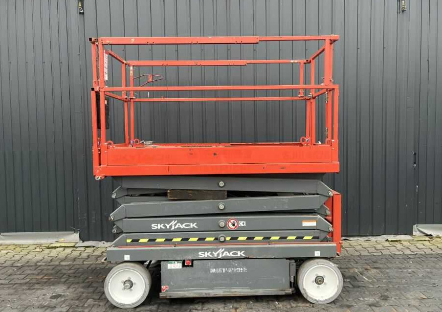 Skyjack SJ III 4626 - Scissor lift: picture 2 Skyjack SJ III 4626 - Scissor lift: picture 2