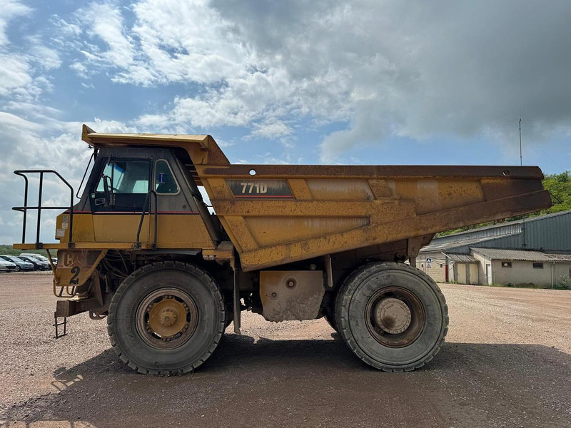 Caterpillar 771D - Rigid dumper/ Rock truck: picture 1 Caterpillar 771D - Rigid dumper/ Rock truck: picture 1