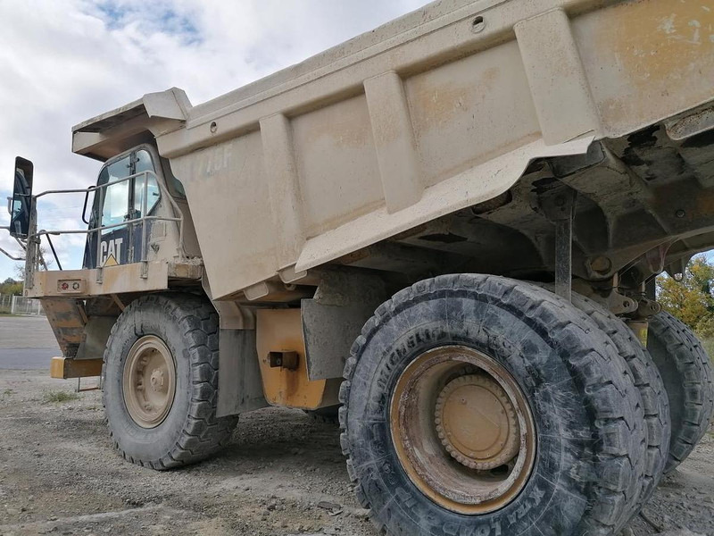 Caterpillar 775F - Rigid dumper/ Rock truck: picture 5 Caterpillar 775F - Rigid dumper/ Rock truck: picture 5