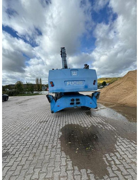 Fuchs MHL360 - Material handler: picture 2 Fuchs MHL360 - Material handler: picture 2