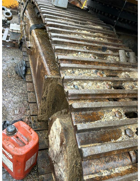 Liebherr R954 - Undercarriage parts for Crawler excavator: picture 4 Liebherr R954 - Undercarriage parts for Crawler excavator: picture 4