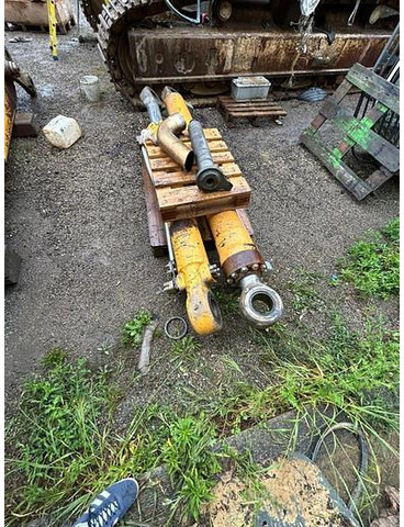 Liebherr R954CHD Li - Hydraulic cylinder for Construction machinery: picture 2 Liebherr R954CHD Li - Hydraulic cylinder for Construction machinery: picture 2