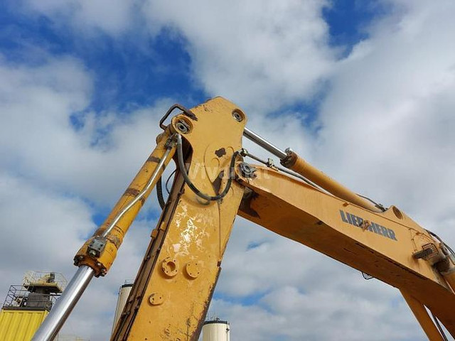 Liebherr R954CHD - Aerial platform: picture 1 Liebherr R954CHD - Aerial platform: picture 1