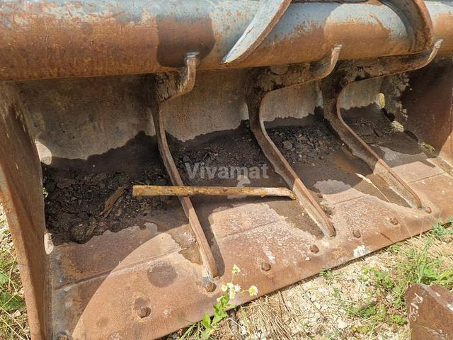 Liebherr SW48 - Bucket: picture 2 Liebherr SW48 - Bucket: picture 2