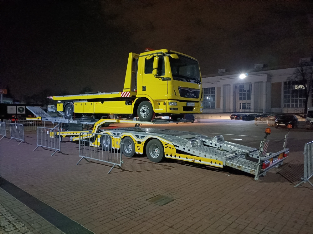 ALPHAMAX 3 AXLE TRUCK TRANSPORTER VEGA TRAILER - Autotransporter semi-trailer: picture 3 ALPHAMAX 3 AXLE TRUCK TRANSPORTER VEGA TRAILER - Autotransporter semi-trailer: picture 3