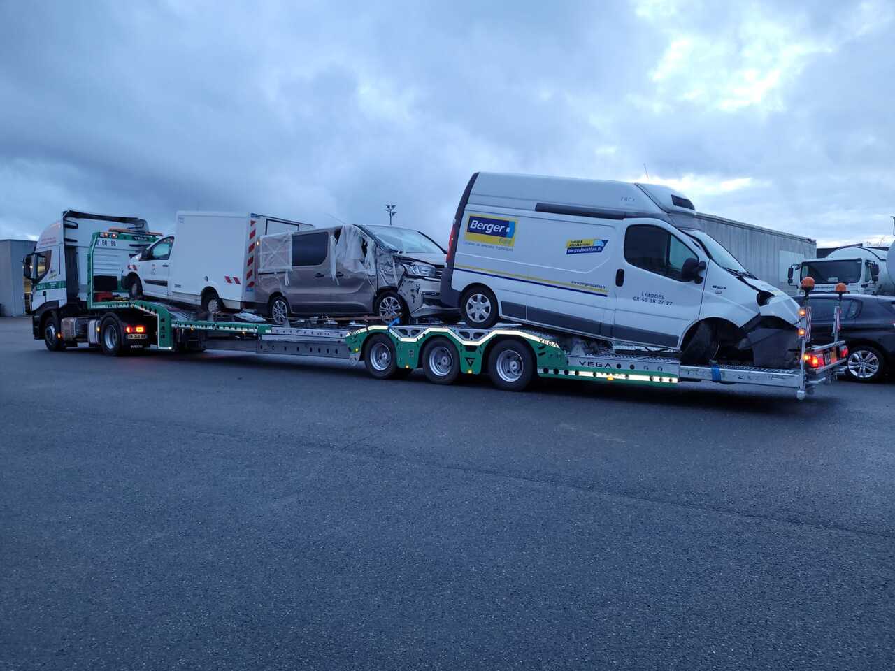 VEGA-3 (TRUCK CARRIER) - Autotransporter semi-trailer: picture 3 VEGA-3 (TRUCK CARRIER) - Autotransporter semi-trailer: picture 3