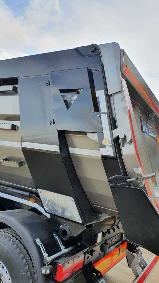VEGA TARILER ITALIANO TIPPER - Tipper semi-trailer: picture 5 VEGA TARILER ITALIANO TIPPER - Tipper semi-trailer: picture 5