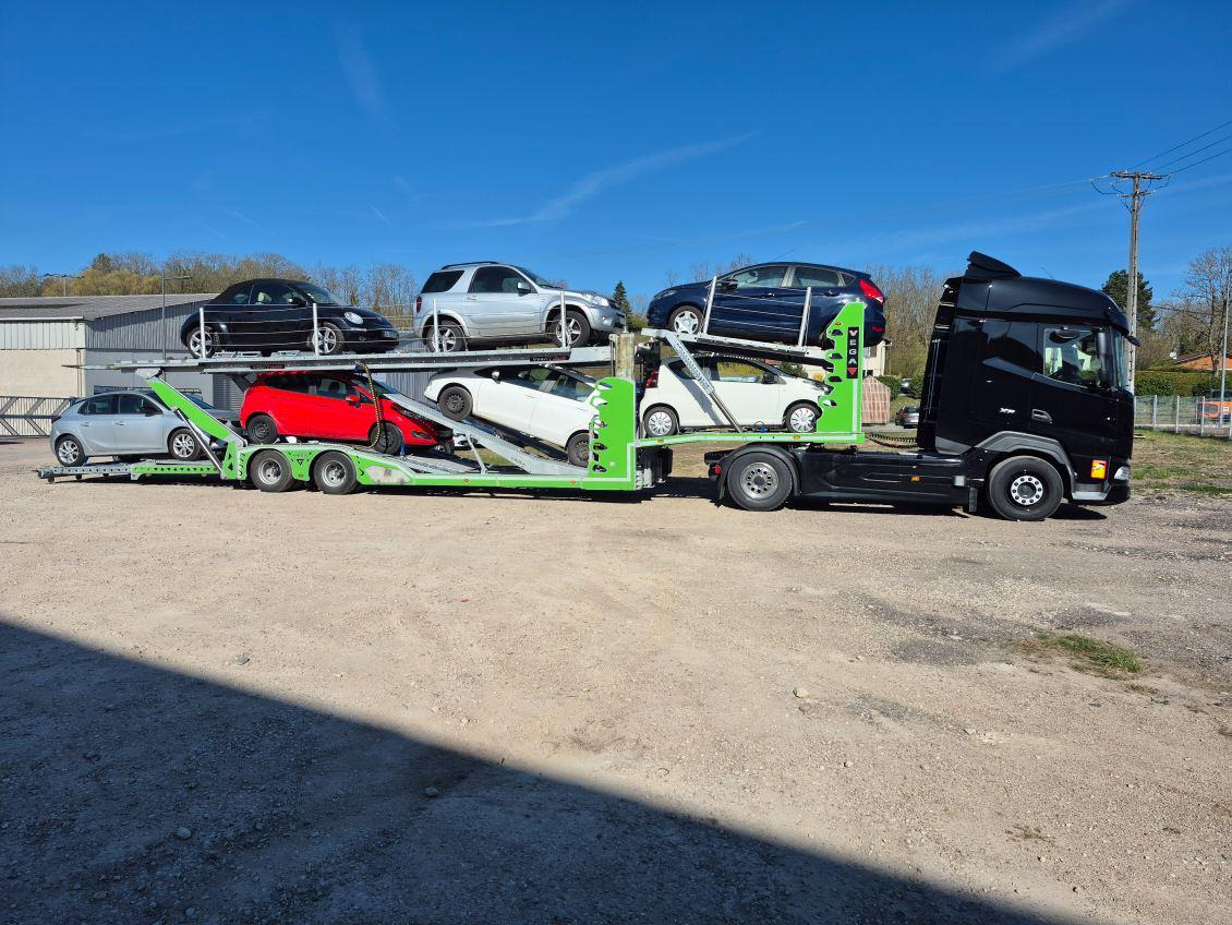 VEGA TRAILER CAREX - Autotransporter semi-trailer: picture 4 VEGA TRAILER CAREX - Autotransporter semi-trailer: picture 4