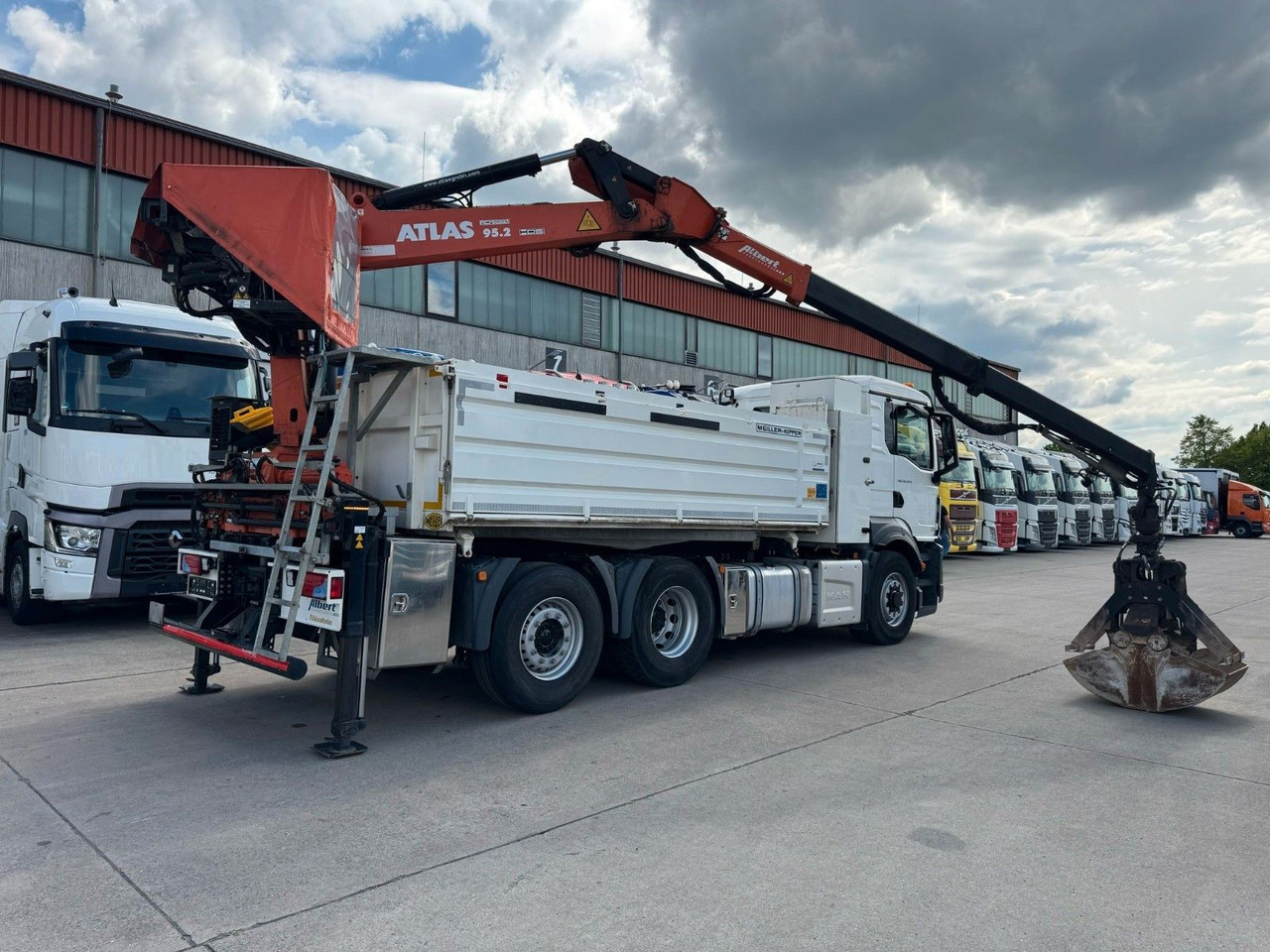 MAN TGS 26.470*ATLAS*MEILLER-KIPPER*DREISEITENKIPPER - Tipper, Crane truck: picture 4 MAN TGS 26.470*ATLAS*MEILLER-KIPPER*DREISEITENKIPPER - Tipper, Crane truck: picture 4