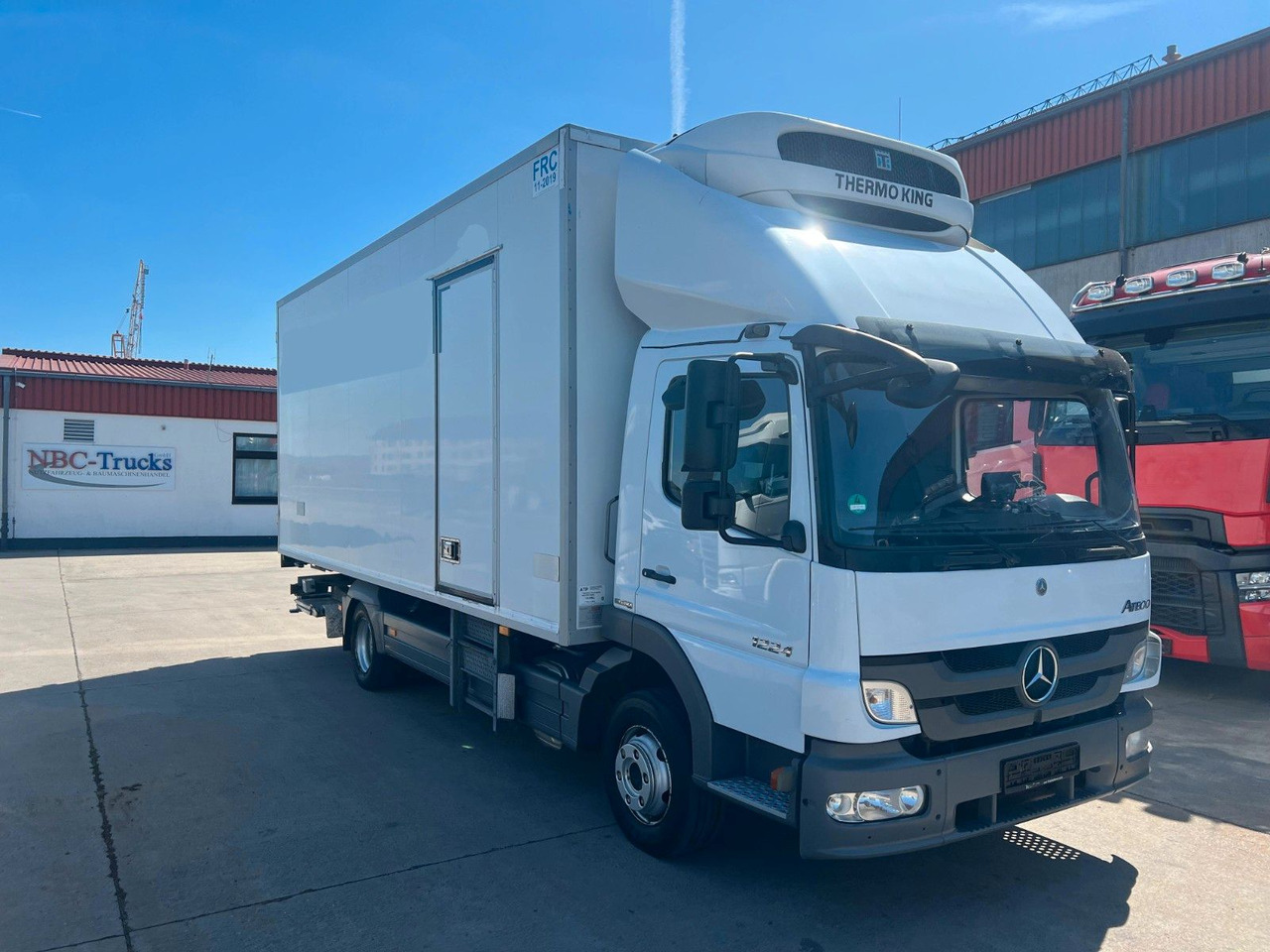 Mercedes-Benz Atego 1224 * KLIMA * THERMO KING * BÄR 1,5t * - Refrigerated truck: picture 3 Mercedes-Benz Atego 1224 * KLIMA * THERMO KING * BÄR 1,5t * - Refrigerated truck: picture 3