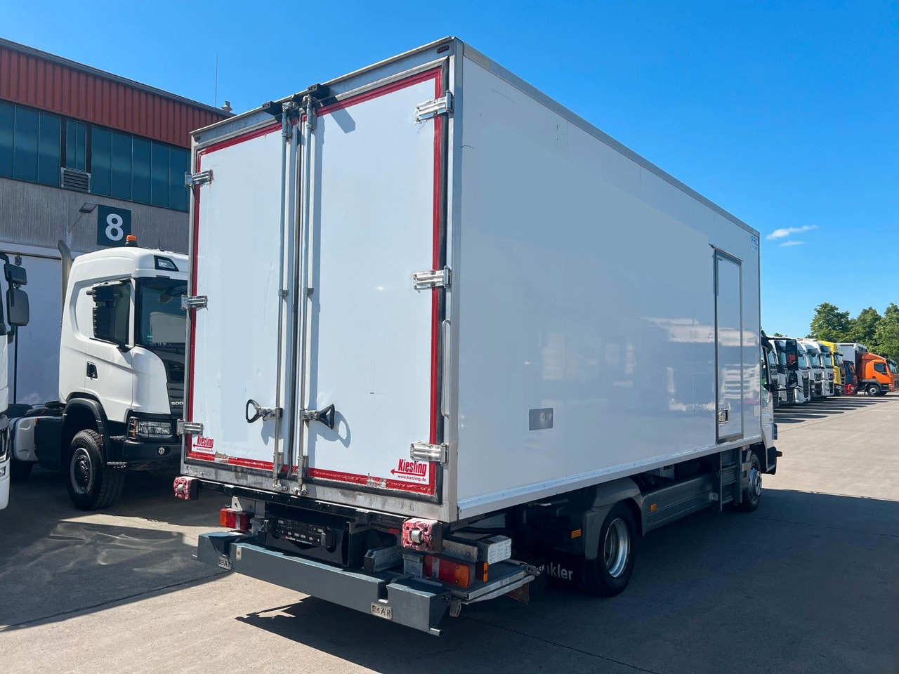 Mercedes-Benz Atego 1224 * KLIMA * THERMO KING * BÄR 1,5t * - Refrigerated truck: picture 4 Mercedes-Benz Atego 1224 * KLIMA * THERMO KING * BÄR 1,5t * - Refrigerated truck: picture 4