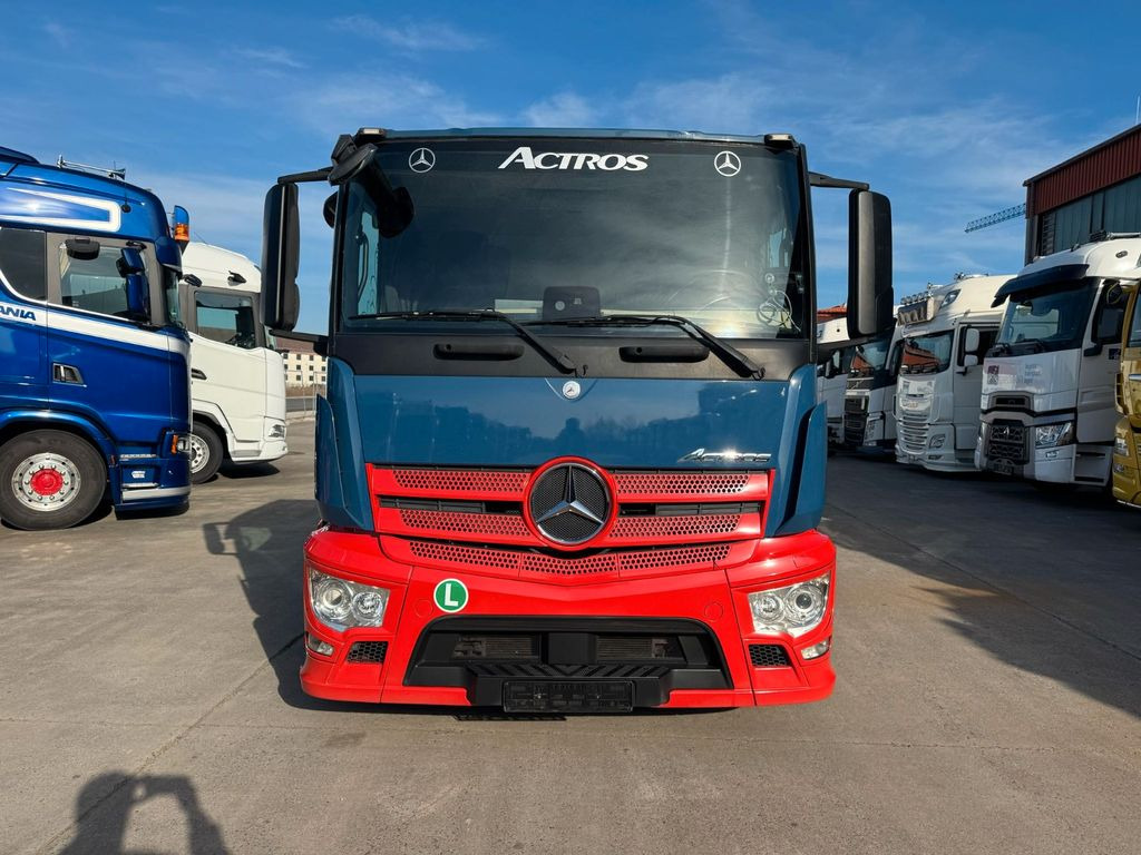 Mercedes-Benz ACTROS 1843 * AUTOTRANSPORTER * LEDER * ACC * - Tractor unit: picture 3 Mercedes-Benz ACTROS 1843 * AUTOTRANSPORTER * LEDER * ACC * - Tractor unit: picture 3