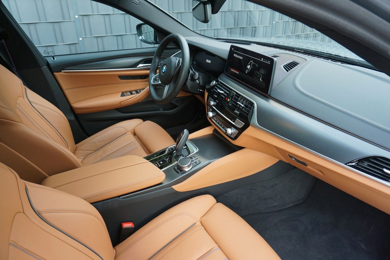 BMW 530 xDrive Touríng - Estate car: picture 4 BMW 530 xDrive Touríng - Estate car: picture 4