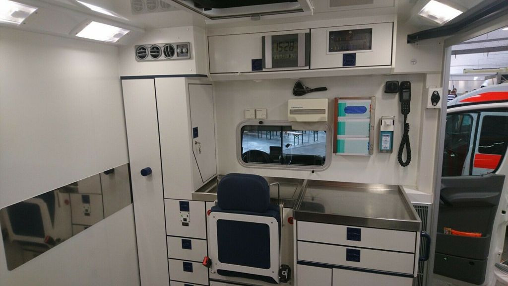 Ambulance Mercedes-Benz Sprinter 516  // 1 J Garantie //: picture 11