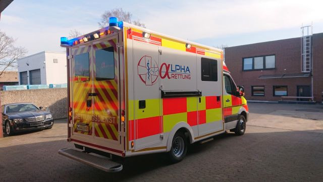 Mercedes-Benz Sprinter 519 ATM 0 KM WAS Koffer Mercedes-Benz Sprinter 519 ATM 0 KM WAS Koffer - Ambulance: picture 4 Mercedes-Benz Sprinter 519 ATM 0 KM WAS Koffer Mercedes-Benz Sprinter 519 ATM 0 KM WAS Koffer - Ambulance: picture 4