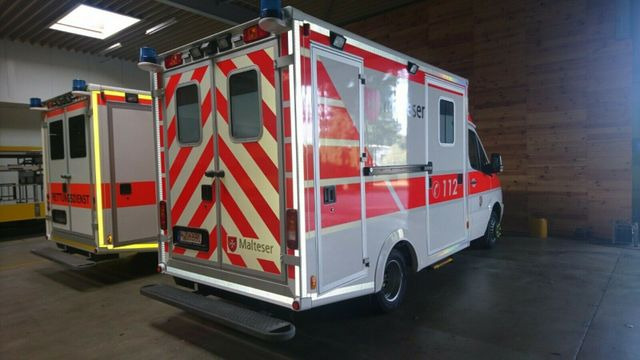 Mercedes-Benz Sprinter 519 ATM 0km / 107 Mercedes-Benz Sprinter 519 ATM 0km / 107 - Ambulance: picture 1 Mercedes-Benz Sprinter 519 ATM 0km / 107 Mercedes-Benz Sprinter 519 ATM 0km / 107 - Ambulance: picture 1