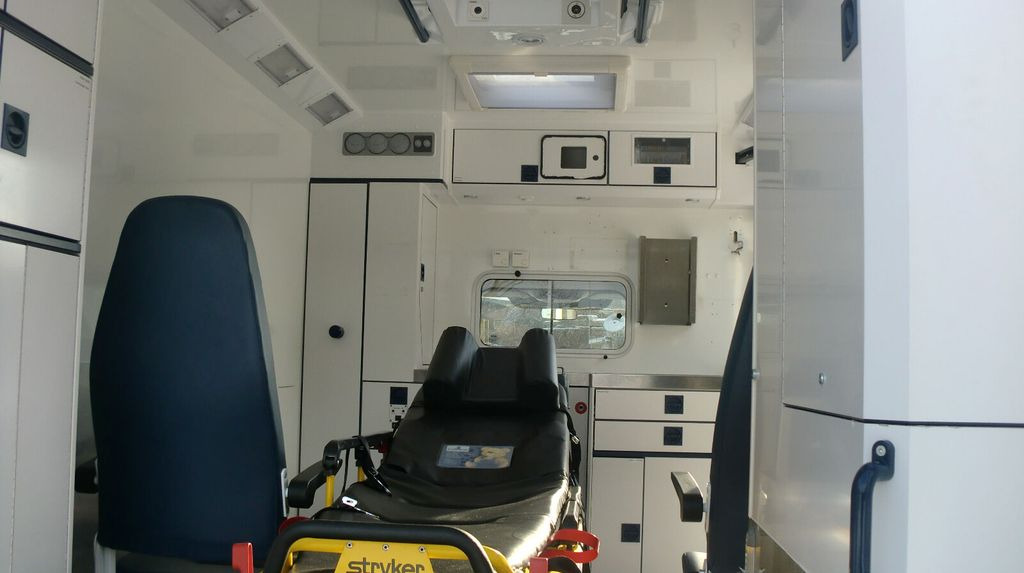 Ambulance Mercedes-Benz Sprinter 519  // Mod. 2017 // 1 J Garantie //: picture 15