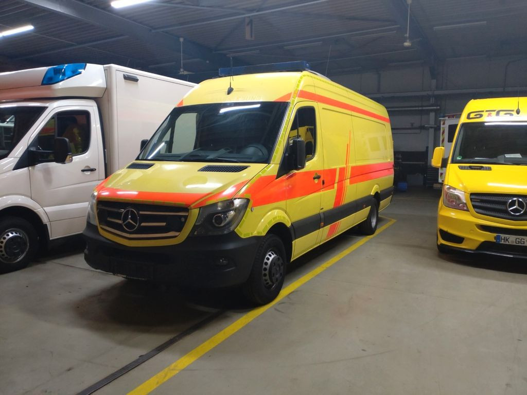 Mercedes-Benz Sprinter ITW RTW 519 2x on Stock - Ambulance: picture 2 Mercedes-Benz Sprinter ITW RTW 519 2x on Stock - Ambulance: picture 2