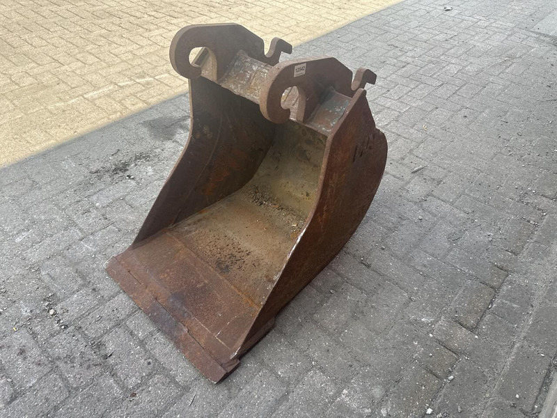 CW 10 - Bucket for Construction machinery: picture 4 CW 10 - Bucket for Construction machinery: picture 4