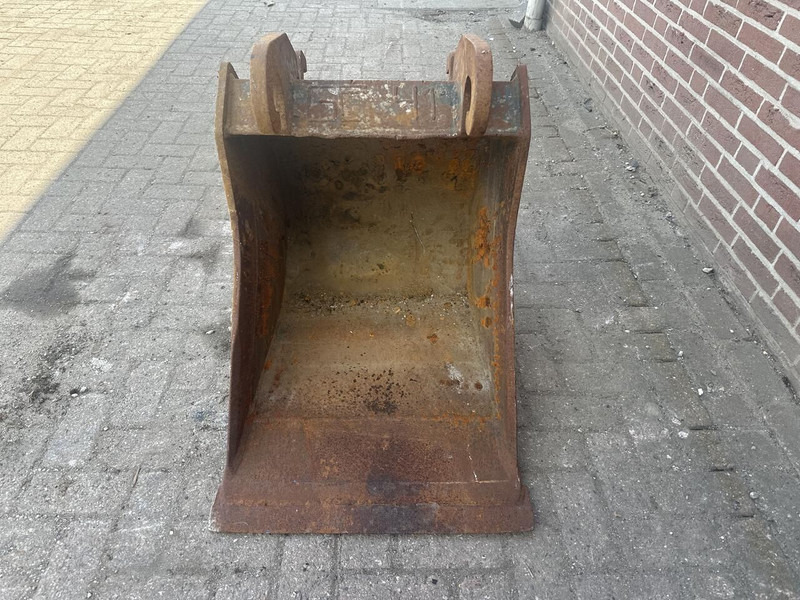 CW 10 - Bucket for Construction machinery: picture 3 CW 10 - Bucket for Construction machinery: picture 3