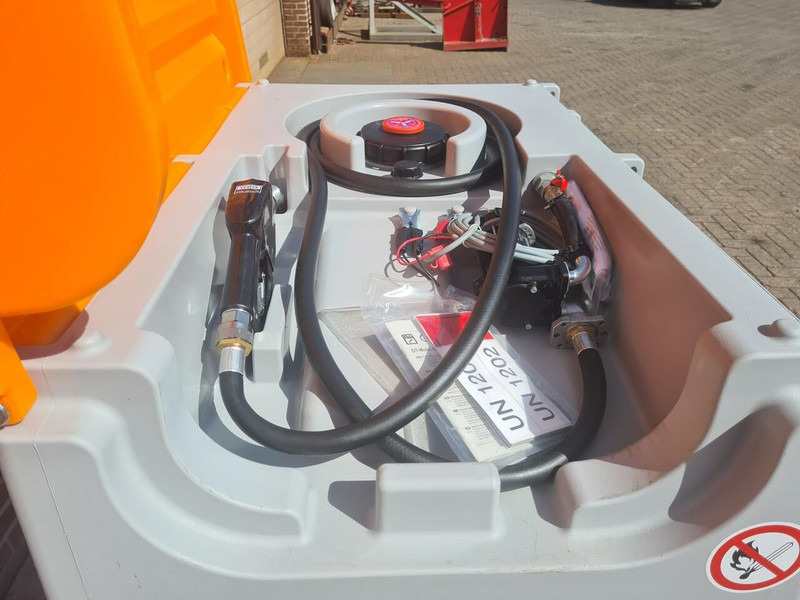 Diesel 600 liter - Tanker truck: picture 5 Diesel 600 liter - Tanker truck: picture 5