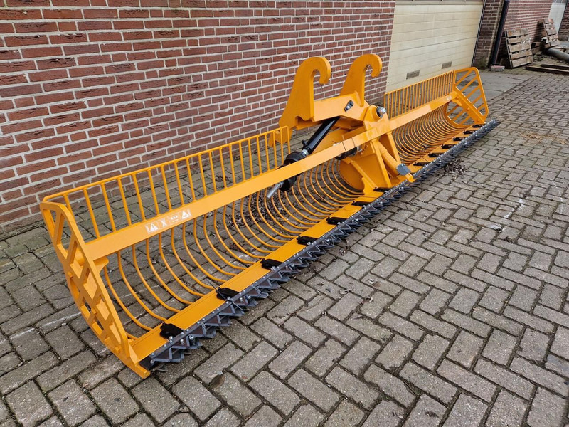 Maaikorf - Bucket: picture 3 Maaikorf - Bucket: picture 3