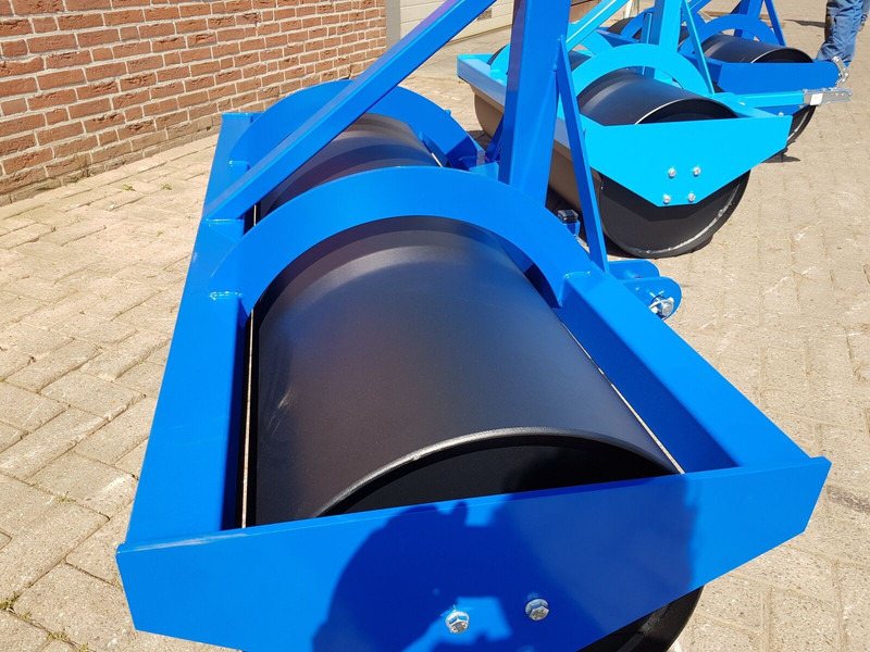 Onbekend  - Farm roller: picture 3 Onbekend  - Farm roller: picture 3