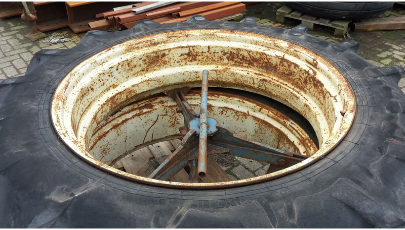 Pirelli - Wheels and tires: picture 4 Pirelli - Wheels and tires: picture 4