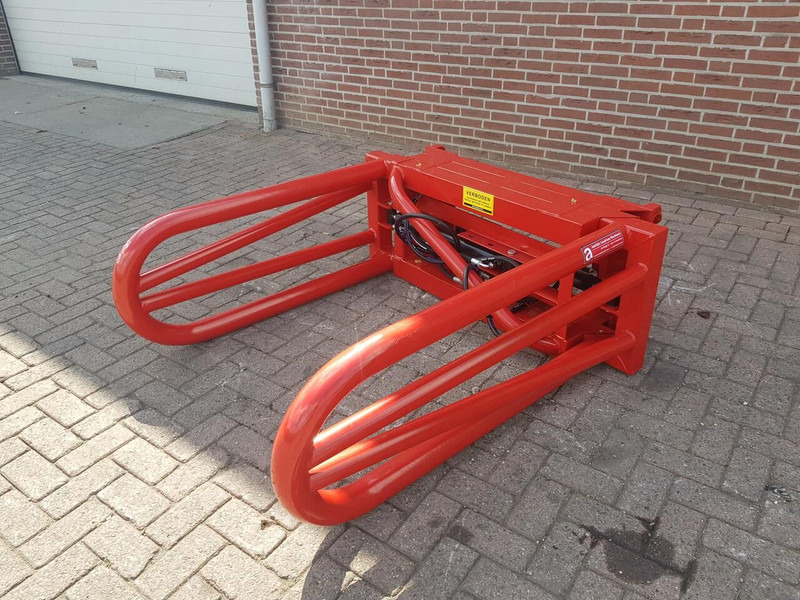 (Vierkante) Balenklem Euro - Grapple for Agricultural machinery: picture 2 (Vierkante) Balenklem Euro - Grapple for Agricultural machinery: picture 2