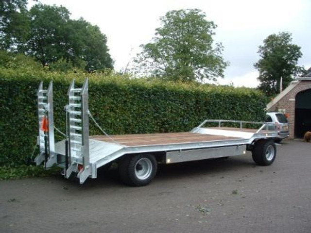 Semie dieplader gegalvaniseerd - Low loader trailer: picture 1 Semie dieplader gegalvaniseerd - Low loader trailer: picture 1