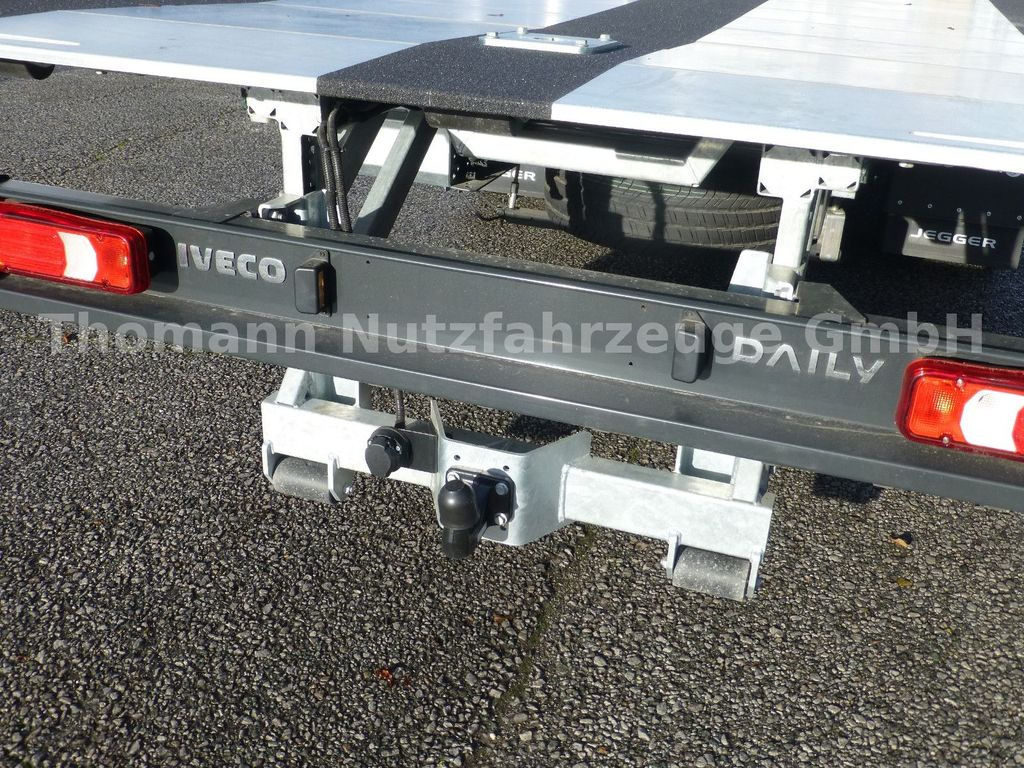 New Tow truck, Commercial vehicle Iveco DAILY 70C18 DoKa Schiebeplateau Luftfed Navi Iveco DAILY 70C18 DoKa Schiebeplateau Luftfed Navi: picture 18 New Tow truck, Commercial vehicle Iveco DAILY 70C18 DoKa Schiebeplateau Luftfed Navi Iveco DAILY 70C18 DoKa Schiebeplateau Luftfed Navi: picture 18