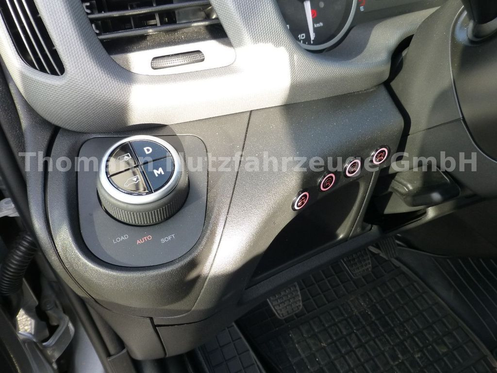 New Tow truck, Commercial vehicle Iveco DAILY 70C18 DoKa Schiebeplateau Luftfed Navi Iveco DAILY 70C18 DoKa Schiebeplateau Luftfed Navi: picture 27 New Tow truck, Commercial vehicle Iveco DAILY 70C18 DoKa Schiebeplateau Luftfed Navi Iveco DAILY 70C18 DoKa Schiebeplateau Luftfed Navi: picture 27