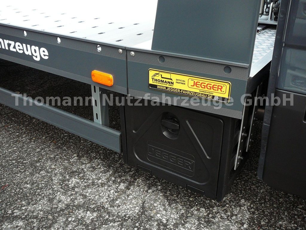 Iveco Daily 35S18 Autotransporter Aut. Luftfed. NAVI - Car transporter truck, Commercial vehicle: picture 4 Iveco Daily 35S18 Autotransporter Aut. Luftfed. NAVI - Car transporter truck, Commercial vehicle: picture 4