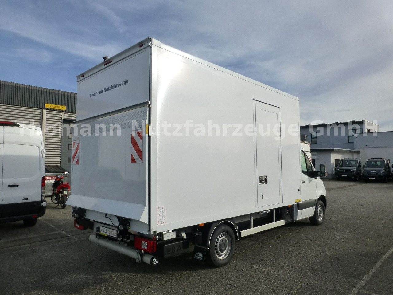 Mercedes-Benz Sprinter 317 CDI Koffer Ultralight LBW Neuheit! - Closed box van: picture 4 Mercedes-Benz Sprinter 317 CDI Koffer Ultralight LBW Neuheit! - Closed box van: picture 4