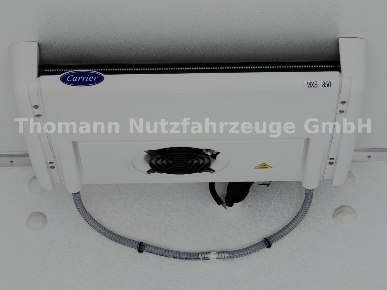 Refrigerated delivery van Mercedes-Benz Sprinter 319 CDI Kühlkoffer Xarios 300 LBW: picture 14