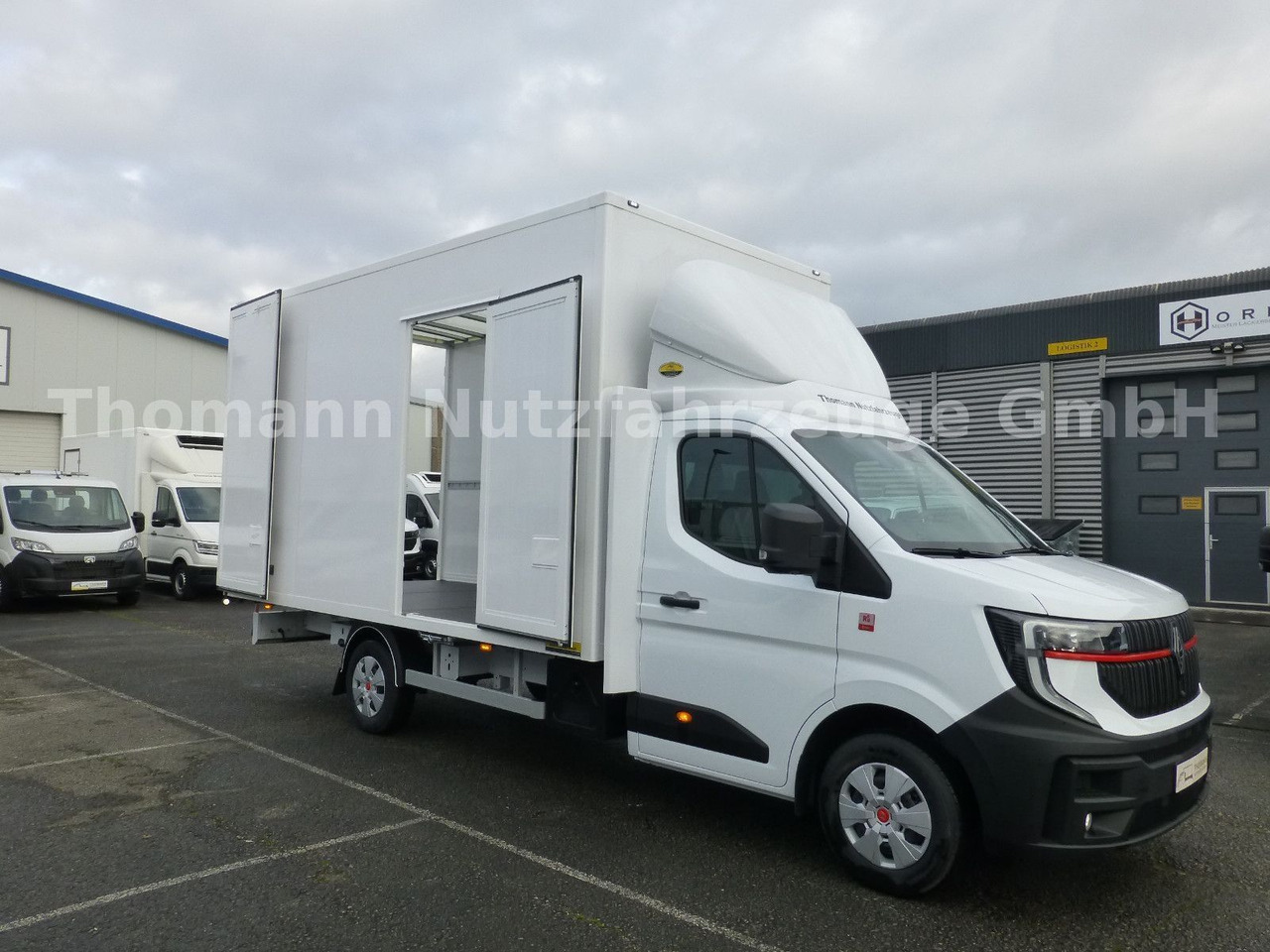 Closed box van Renault NEW Master Koffer Möbelkoffer Ultralight!: picture 7 Closed box van Renault NEW Master Koffer Möbelkoffer Ultralight!: picture 7