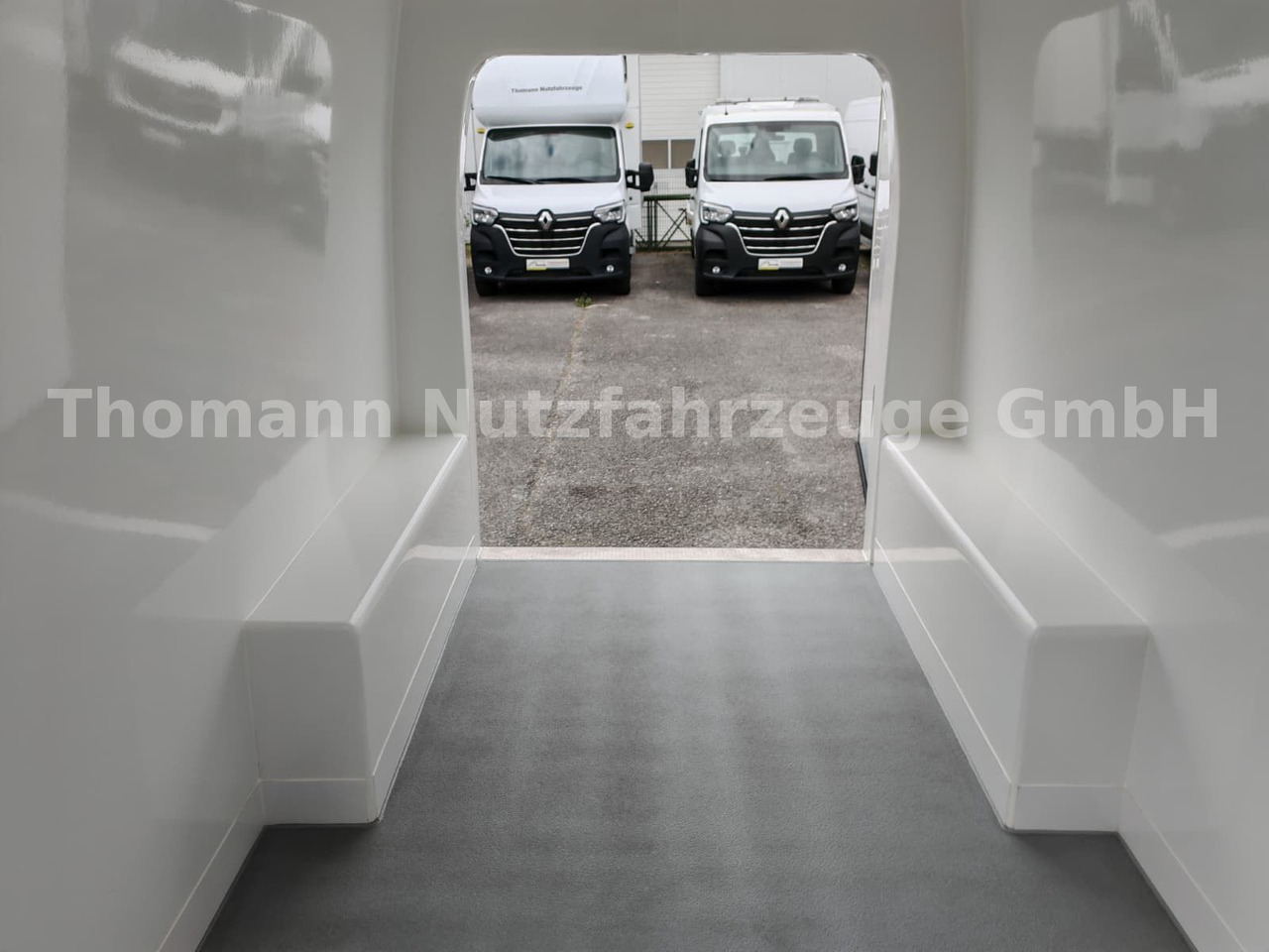Refrigerated delivery van Renault NEW Master Kühlkastenwagen Xarios 300 GH: picture 9