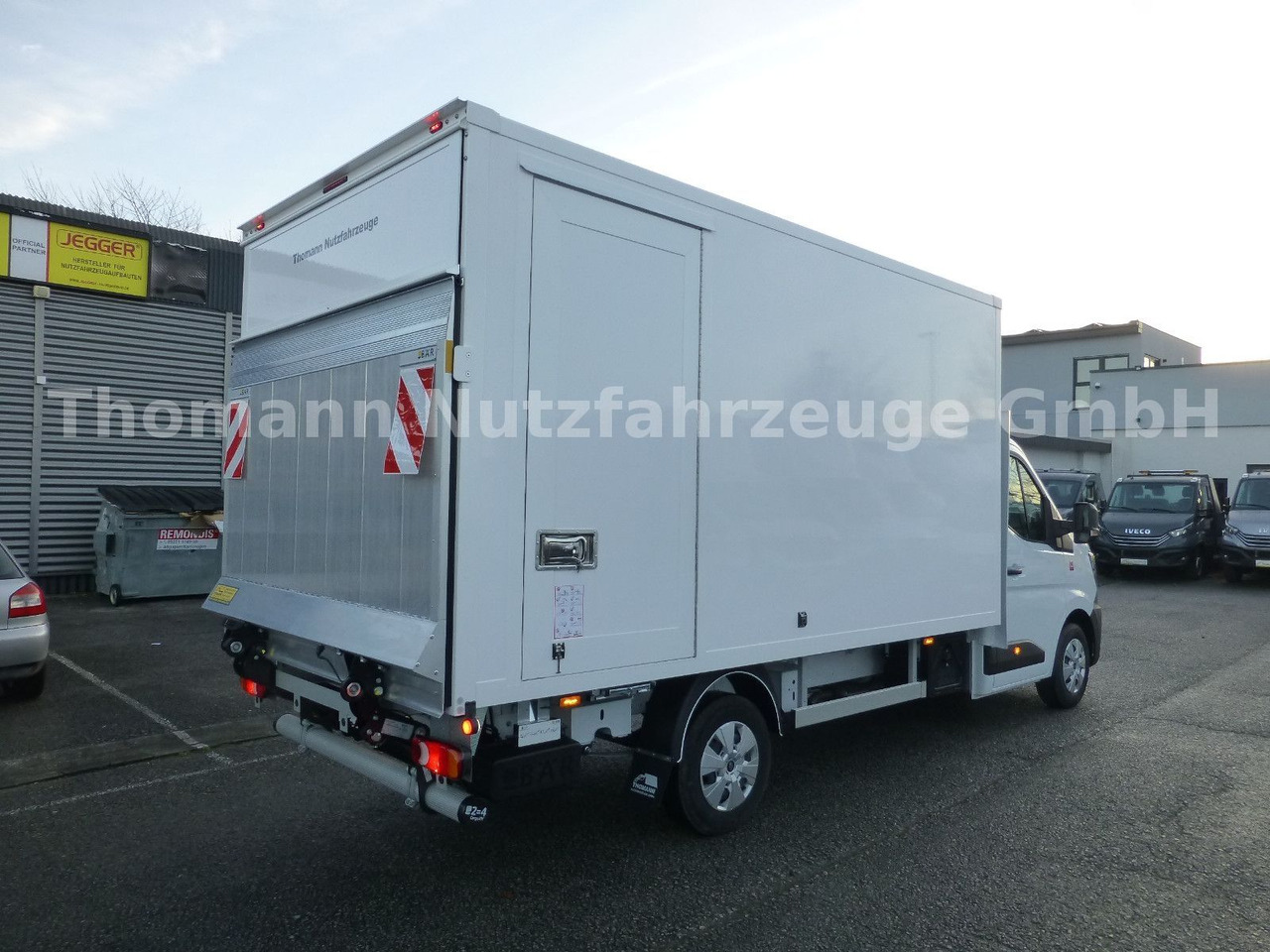 Renault NEW Master Kühlkoffer Xarios 300 BÄR LBW - Refrigerated delivery van: picture 5 Renault NEW Master Kühlkoffer Xarios 300 BÄR LBW - Refrigerated delivery van: picture 5