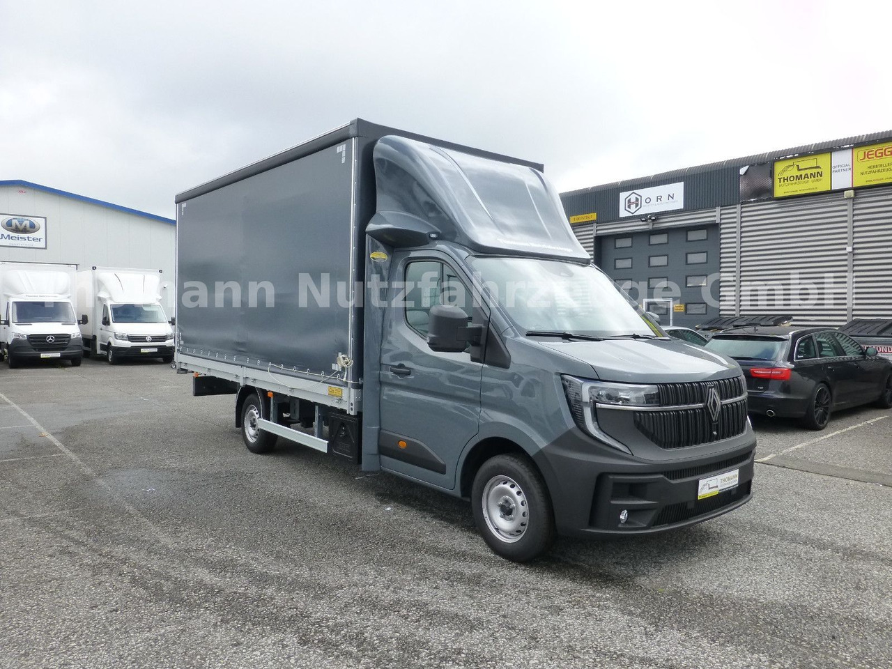 Renault NEW Master Pritsche Plane Premium 2025 - Curtain side van: picture 2 Renault NEW Master Pritsche Plane Premium 2025 - Curtain side van: picture 2