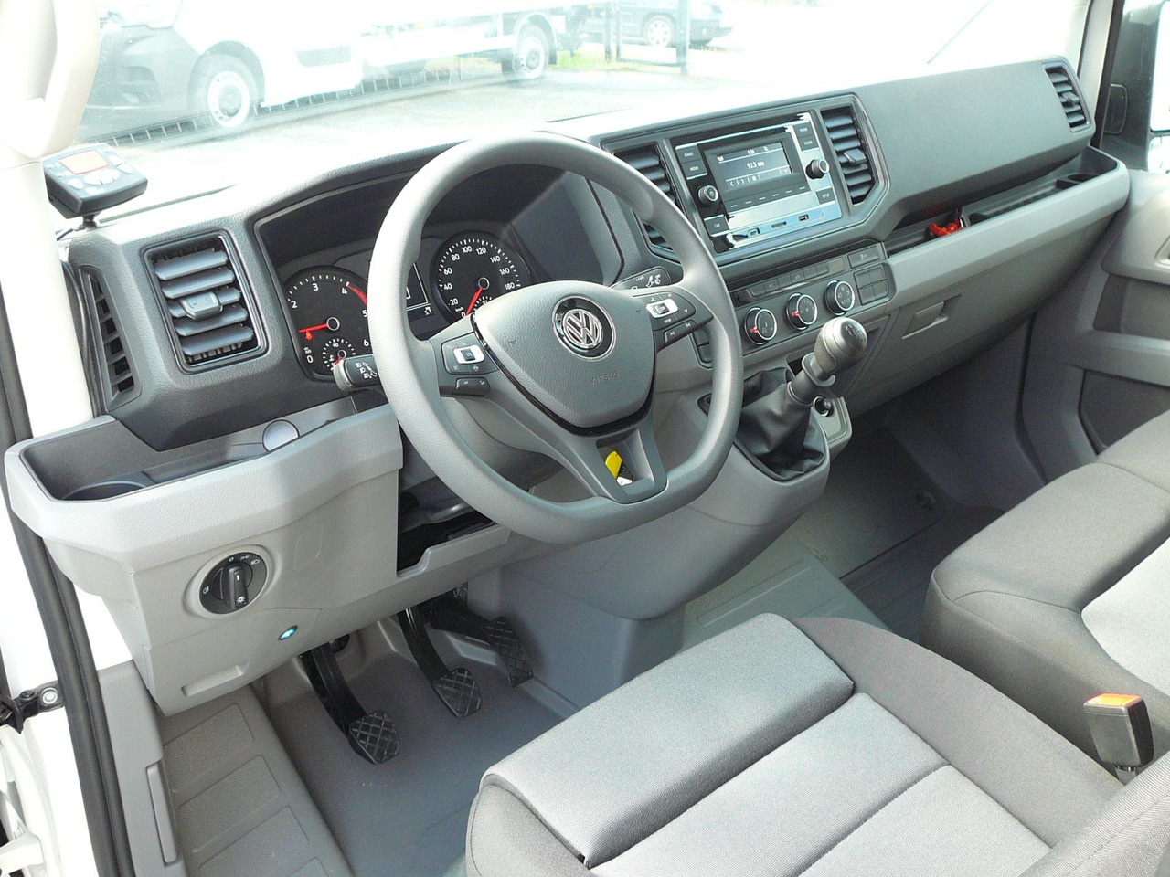 Refrigerated delivery van Volkswagen Crafter 177 PS Kühlkoffer LBW Xarios 300: picture 13 Refrigerated delivery van Volkswagen Crafter 177 PS Kühlkoffer LBW Xarios 300: picture 13