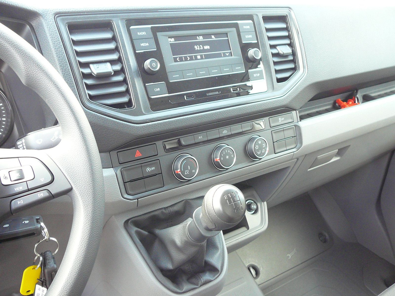 Refrigerated delivery van Volkswagen Crafter 177 PS Kühlkoffer LBW Xarios 300: picture 15 Refrigerated delivery van Volkswagen Crafter 177 PS Kühlkoffer LBW Xarios 300: picture 15