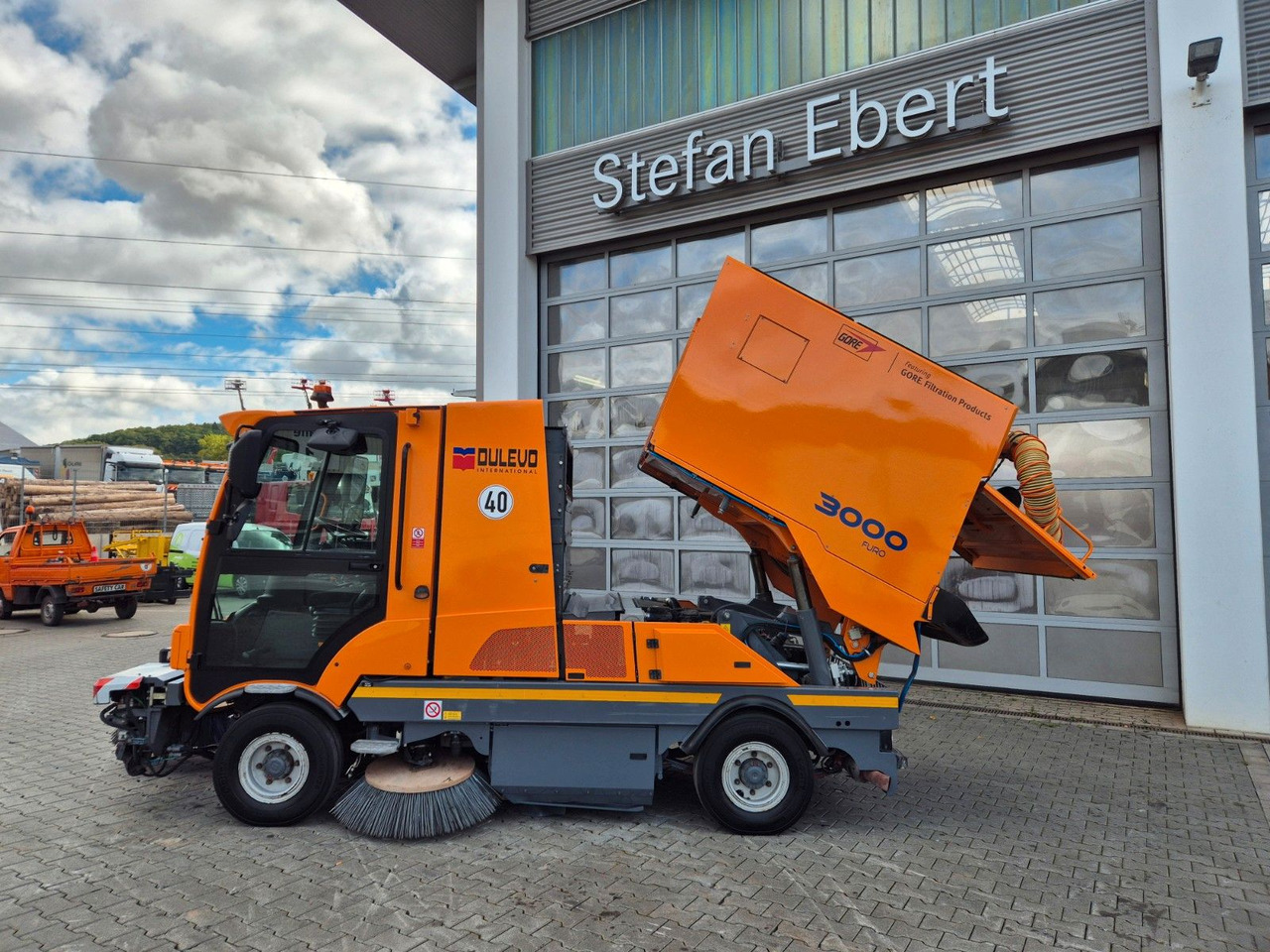 Dulevo 3000 T Revolution 5.134h - Road sweeper: picture 5 Dulevo 3000 T Revolution 5.134h - Road sweeper: picture 5