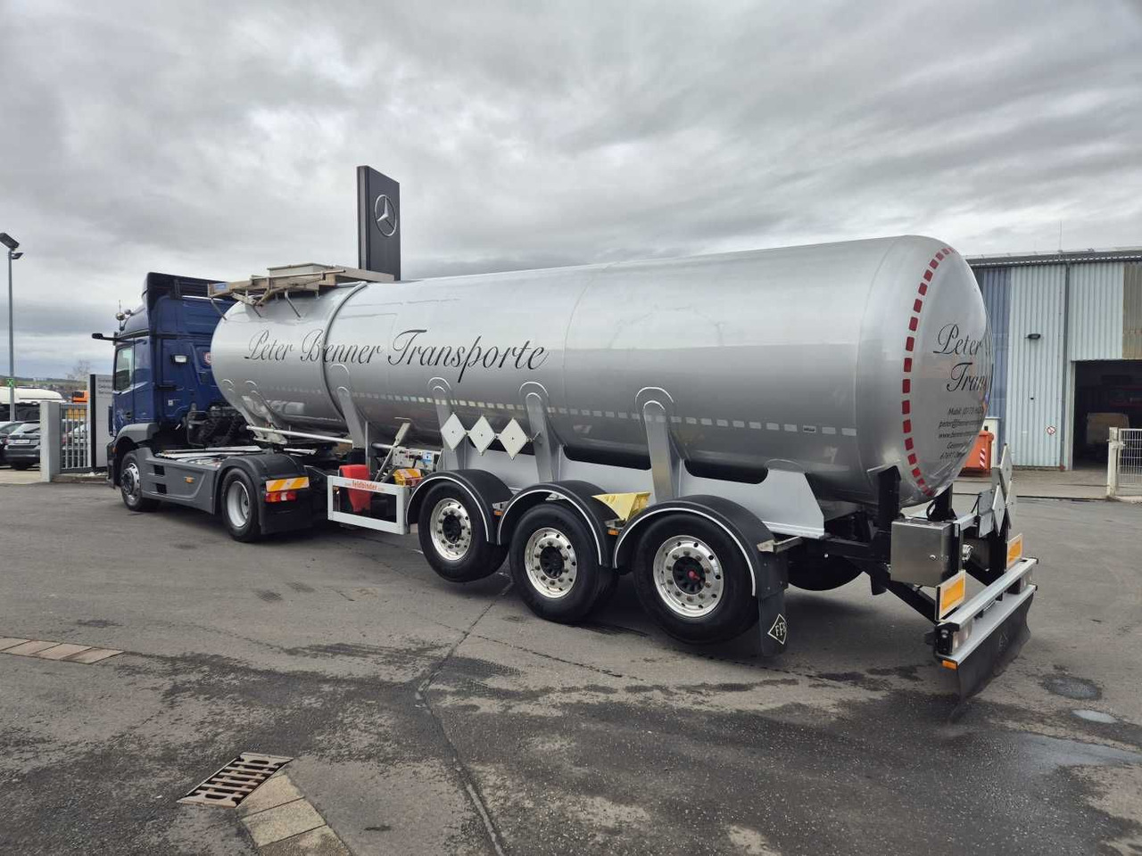Feldbinder TSA 30.3 Gefahrgut ADR, 1 Kammer 30.000 Liter - Tanker semi-trailer: picture 4 Feldbinder TSA 30.3 Gefahrgut ADR, 1 Kammer 30.000 Liter - Tanker semi-trailer: picture 4