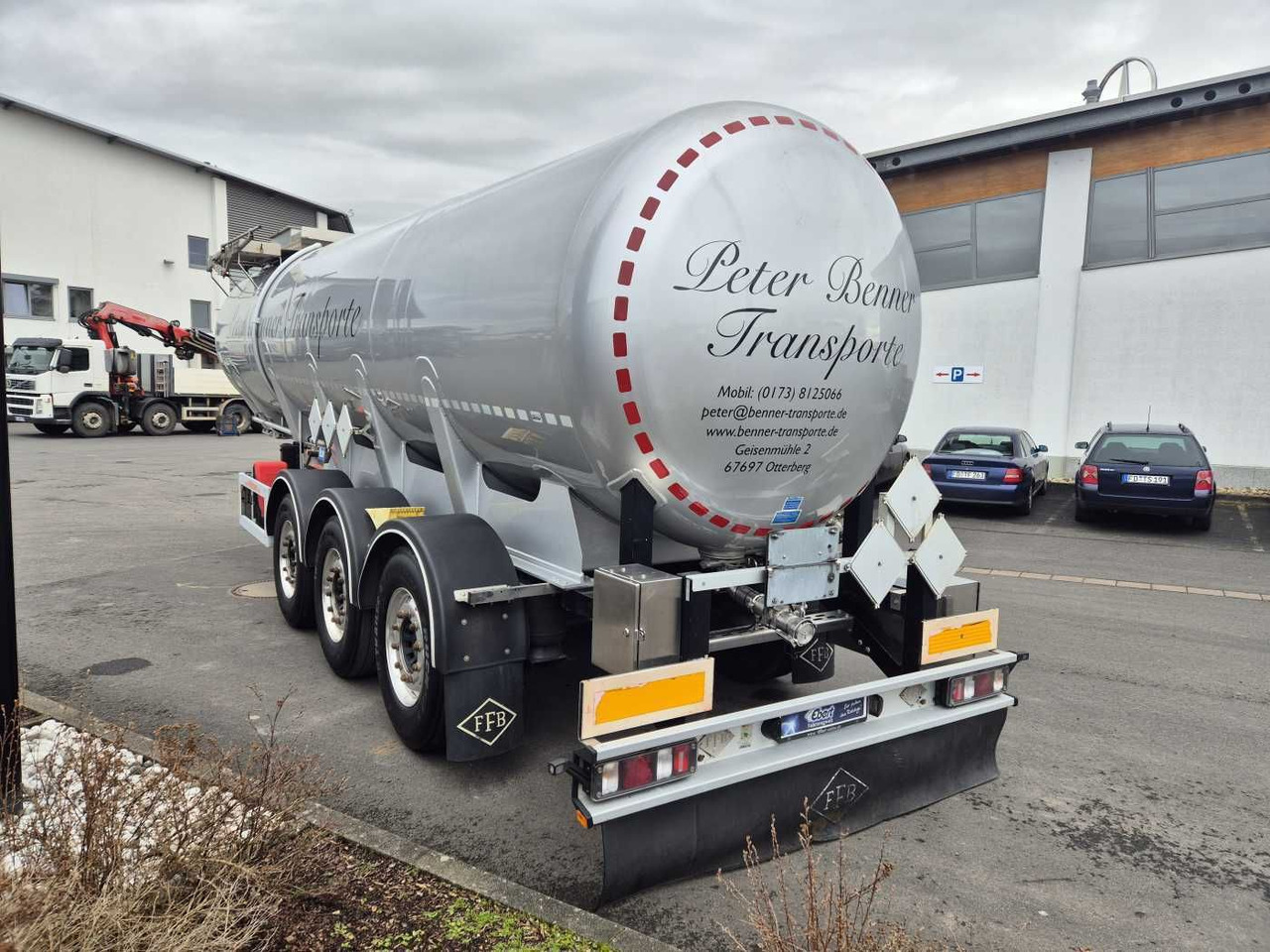 Feldbinder TSA 30.3 Gefahrgut ADR, 1 Kammer 30.000 Liter - Tanker semi-trailer: picture 2 Feldbinder TSA 30.3 Gefahrgut ADR, 1 Kammer 30.000 Liter - Tanker semi-trailer: picture 2