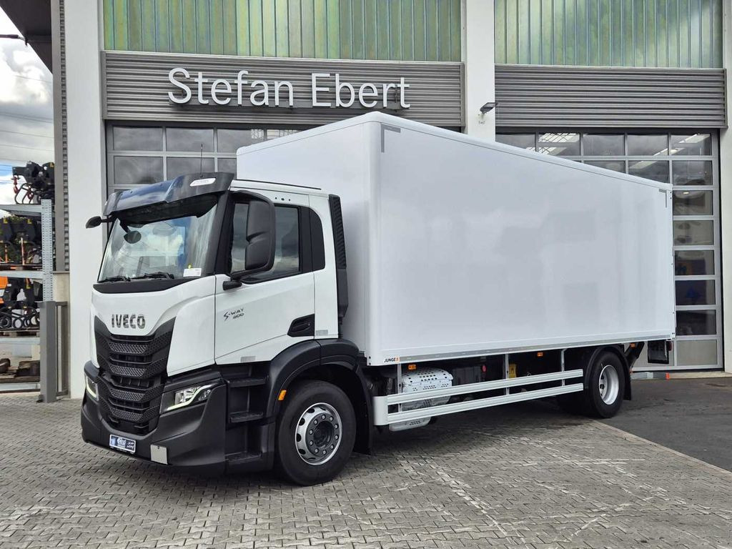 Iveco AD190S40/P 4x2 Ladebordwand 2.000kg Navi ACC - Box truck: picture 4 Iveco AD190S40/P 4x2 Ladebordwand 2.000kg Navi ACC - Box truck: picture 4