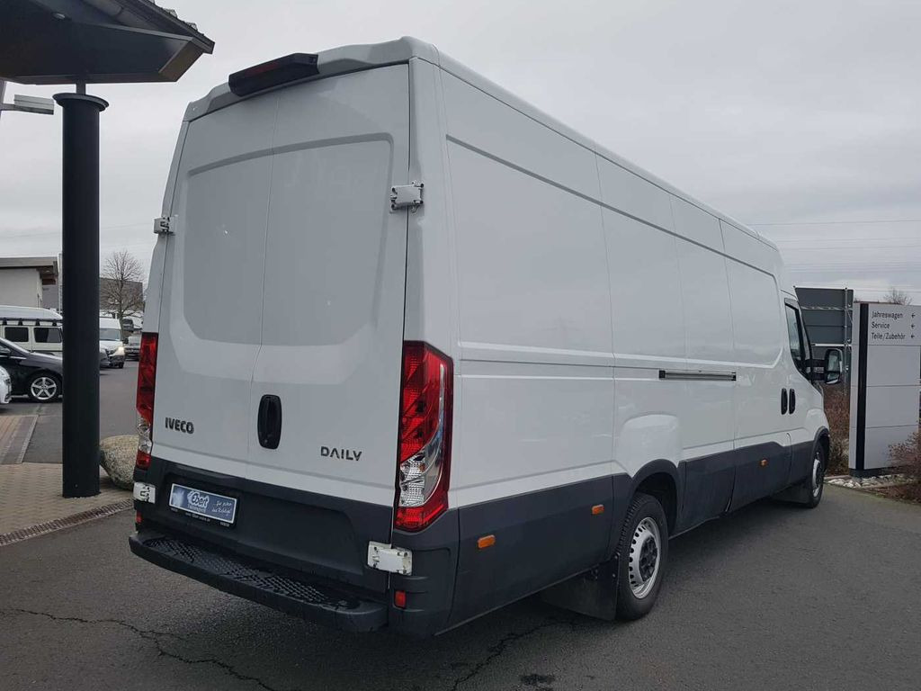Iveco Daily 35 S 16 V *Klima*L4.100mm* - Panel van: picture 4 Iveco Daily 35 S 16 V *Klima*L4.100mm* - Panel van: picture 4
